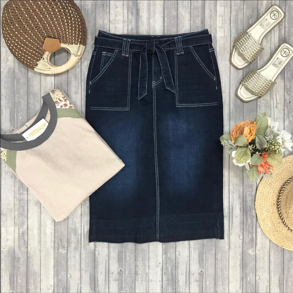 Dark Wash Tie Denim Skirt